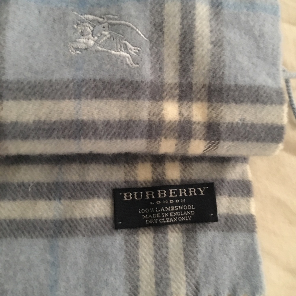 Vintage Burberry scarf